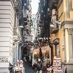 Three Toledo Гостевой дом
