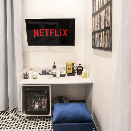 Three Toledo 4* Naples