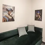 Πανσιόν Three Toledo