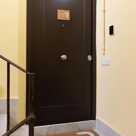 Three Toledo Guest house