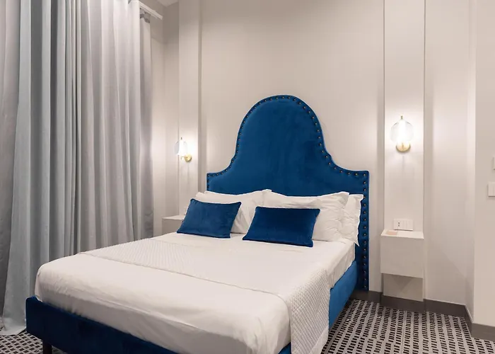 Three Toledo 4* Napoli