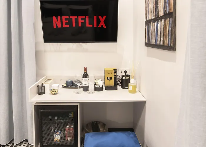 Three Toledo 4* Naples