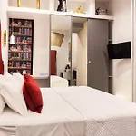 Three Toledo 게스트하우스 4*